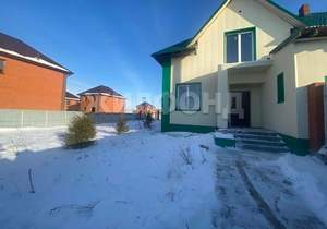 Дом 178м², 2-этажный, участок 10 сот.  