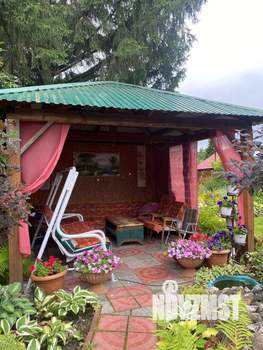 Дом 60м&sup2;, 2-этажный, участок 9 сот.  