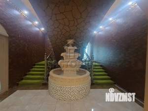 Дом 695м&sup2;, 2-этажный, участок 12 сот.  