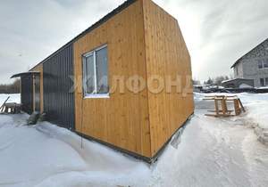 Дом 60м&sup2;, 2-этажный, участок 6 сот.  