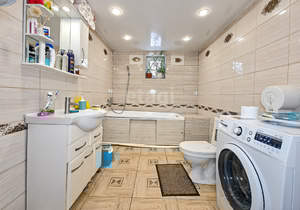 Дом 65м&sup2;, 2-этажный, участок 7 сот.  