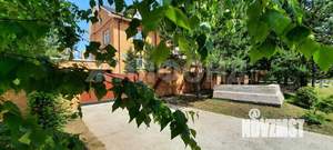 Коттедж 600м², 3-этажный, участок 15 сот.  