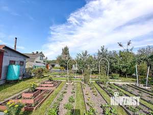 Дом 77м², 2-этажный, участок 6 сот.  