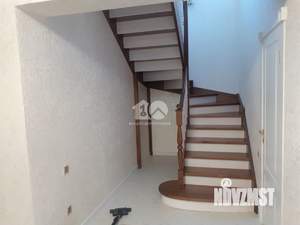 Дом 315м&sup2;, 2-этажный, участок 7 сот.  