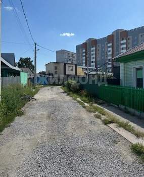 Дом 70м², 2-этажный, участок 4 сот.  
