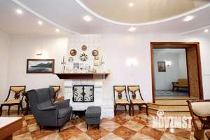 Коттедж 550м&sup2;, 3-этажный, участок 13 сот.  