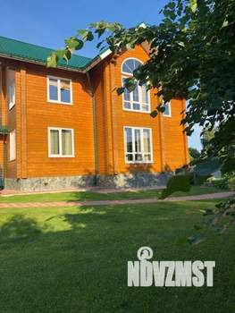 Дом 241м², 2-этажный, участок 10 сот.  