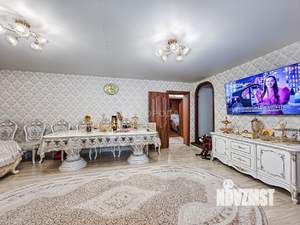 Дом 230м², 2-этажный, участок 5 сот.  