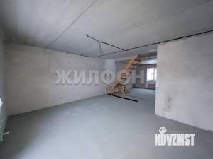 Коттедж 172м&sup2;, 2-этажный, участок 4 сот.  