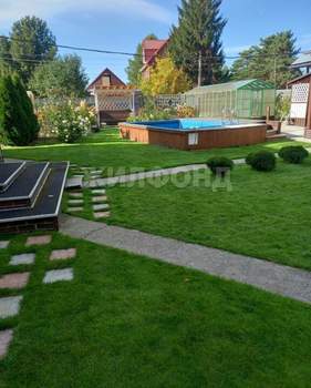 Дом 150м&sup2;, 2-этажный, участок 11 сот.  