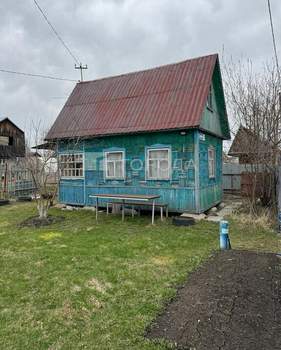 Дача 30м², 2-этажный, участок 4 сот.  