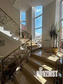 Дом 420м², 2-этажный, участок 7 сот.  