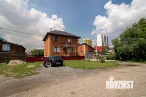 Дом 189м², 3-этажный, участок 6 сот.  