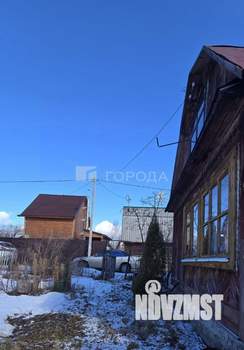 Дом 50м², 2-этажный, участок 6 сот.  