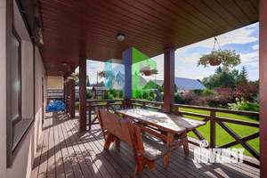 Коттедж 135м&sup2;, 2-этажный, участок 9 сот.  