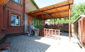 Дом 352м&sup2;, 2-этажный, участок 10 сот.  