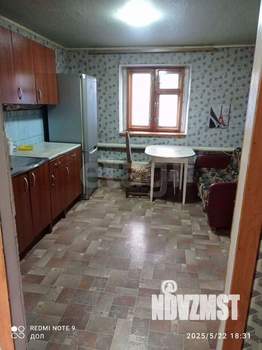 Дом 65м&sup2;, 2-этажный, участок 5 сот.  