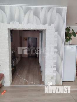 Дом 112м&sup2;, 2-этажный, участок 6 сот.  