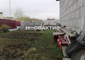 Дом 221м², 3-этажный, участок 6 сот.  