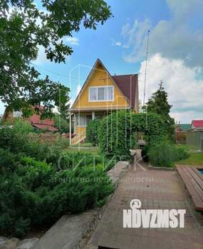 Дом 80м&sup2;, 2-этажный, участок 8 сот.  