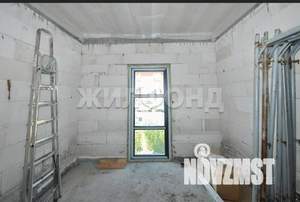 Коттедж 220м², 2-этажный, участок 6 сот.  