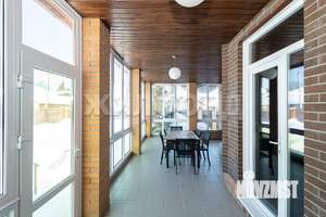 Коттедж 233м&sup2;, 3-этажный, участок 7 сот.  