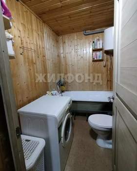 Дом 38м&sup2;, 2-этажный, участок 9 сот.  