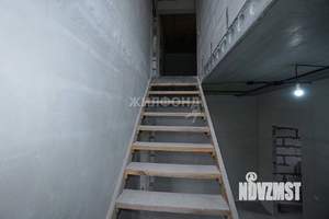 Дом 181м², 2-этажный, участок 6 сот.  