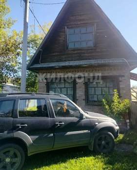 Дом 65м&sup2;, 2-этажный, участок 6 сот.  