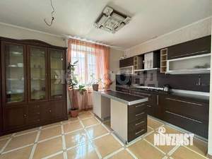 Коттедж 292м&sup2;, 3-этажный, участок 13 сот.  