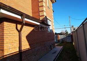 Дом 316м&sup2;, 3-этажный, участок 6 сот.  