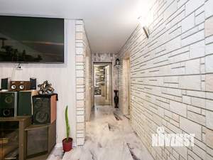 Дом 101м&sup2;, 2-этажный, участок 4 сот.  