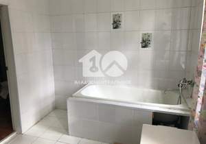 Дом 160м², 3-этажный, участок 10 сот.  