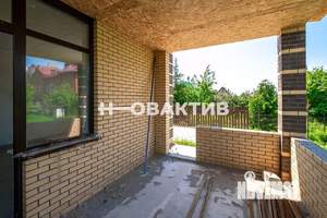 Коттедж 193м², 1-этажный, участок 10 сот.  