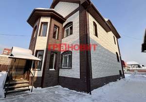 Дом 256м&sup2;, 3-этажный, участок 7 сот.  