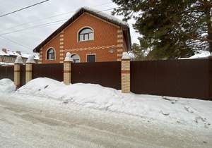 Дом 189м&sup2;, 3-этажный, участок 5 сот.  