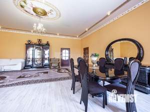 Дом 191м², 2-этажный, участок 12 сот.  