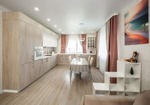 Дом 286м&sup2;, 3-этажный, участок 14 сот.  