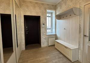 Дом 324м², 3-этажный, участок 4 сот.  