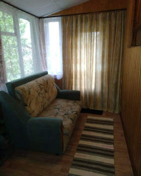 Дом 45м&sup2;, 2-этажный, участок 6 сот.  