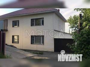 Коттедж 458м², 3-этажный, участок 11 сот.  