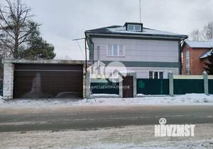 Дом 221м², 2-этажный, участок 5 сот.  