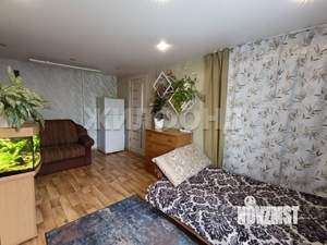 Дом 63м&sup2;, 2-этажный, участок 3 сот.  