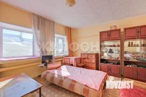 Дом 170м&sup2;, 1-этажный, участок 12 сот.  