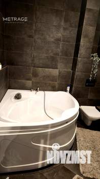 Коттедж 280м², 2-этажный, участок 12 сот.  