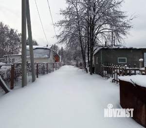 Дом 30м&sup2;, 2-этажный, участок 4 сот.  