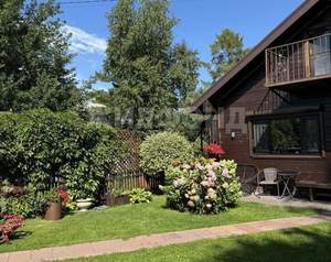 Дом 50м&sup2;, 2-этажный, участок 4 сот.  