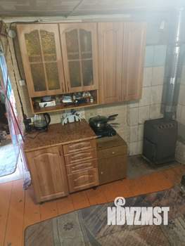 Дом 40м², 2-этажный, участок 10 сот.  