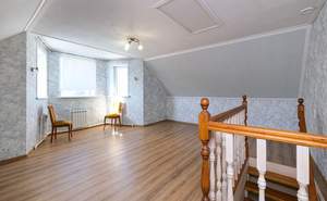 Дом 179м², 2-этажный, участок 7 сот.  