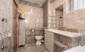 Дом 174м², 2-этажный, участок 6 сот.  